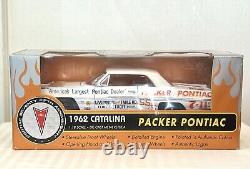 1/18 1962 Pontiac Catalina PACKER PONTIAC Dealer Drag Racing Ertl diecast white