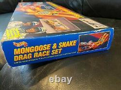 1993 Hot Wheels Mongoose & Snake Drag Race Set New in SEALED Box Numbered