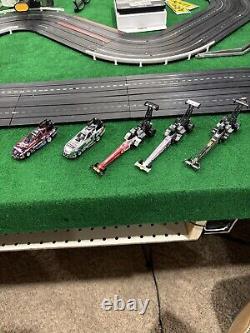 Auto world Drag Race Set With5 Cars. Team Force Dragstrip, John Force, Mac Tools