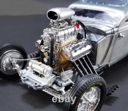 Dragster Race Car with55Chevy57 Corvette Engine Hot Rod Drag118SCALE METAL MODEL