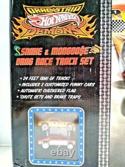 Hot Wheels Drag Strip Demons Mongoose & Snake Drag Race Set Autographed by Both