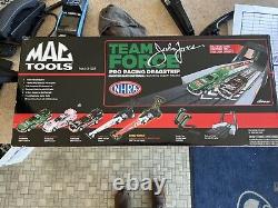 John Force Auto World Slot Car NHRA Pro Racing Drag Strip Mac Tools 2012 Release