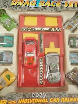 New Toy Vintage 23 Piece Die Cast Car Launcher Drag Race Turbo Set Road Gear