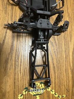 Team Associated Dr10 Reakt Drag Race Car Pre Roller Rolling Chassis