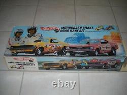 Vintage 1969 Hot Wheels SNAKE & MONGOOSE DRAG RACE SET WithBOX & 2 ORIGINAL CARS