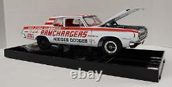 Autoroute 61 / Dcp Ramchargers 1964 Dodge 330 Nhra Super Stock Drag Car 1/18