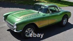 Corvette Chevrolet de 1957 à injection de carburant, modèle vintage Gasser.