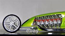 Dragster Drag Racing Chopped Custom Built Metal Concept Hot Rod Model Race Car<br/>   <br/>	Translation in French: Dragster Course de Drag Racing Chopped Custom Construit en Métal Concept Voiture de Course Hot Rod Model