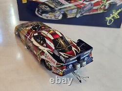 NHRA JOHN FORCE 124 Diecast SOLDAT AMÉRICAIN Funny Car NITRO Drag Racing SIGNÉ