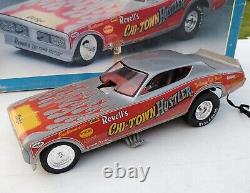 Revell Hot Rod Chi-town Hustler Funny Car 1/16 Modèle D'échelle Construit Nice-looking