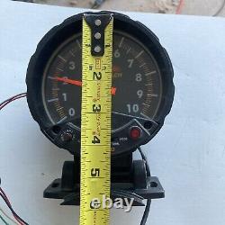 Sunpro Drag-n-tach RPM X1000 Tachometer avec socle pour drag racing.