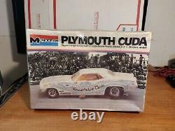 Vintage 1/24 1975 Monogram Plymouth Cuda Grand Blanc'cuda Funny Car Drag #2205