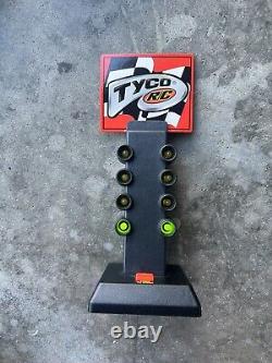 Vtg. 1999 Mattel Tyco R/C Course de Dragsters Hot Rod 2 Hot Rods Boîte d'origine Testée et Fonctionnelle