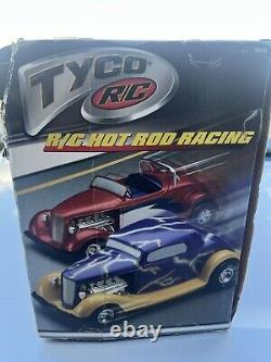 Vtg. 1999 Mattel Tyco R/C Course de Dragsters Hot Rod 2 Hot Rods Boîte d'origine Testée et Fonctionnelle